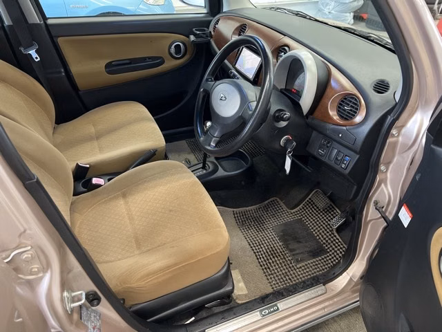 DAIHATSU MIRA GINO