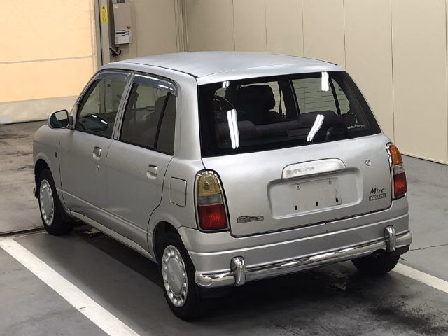 DAIHATSU MIRA GINO
