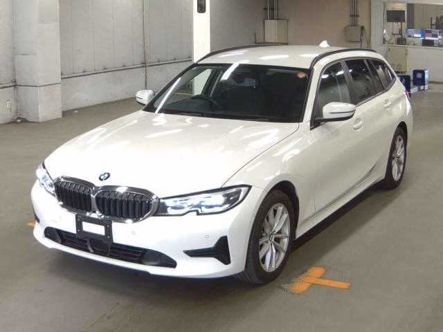 BMW 3-SERIES