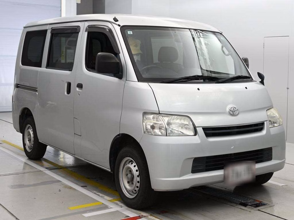 TOYOTA LITE ACE