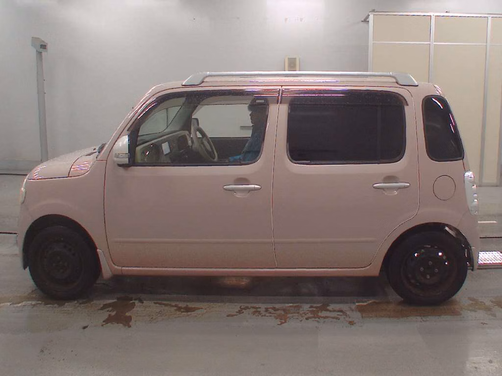 DAIHATSU MIRA COCOA