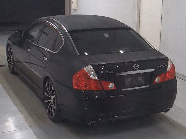 NISSAN FUGA