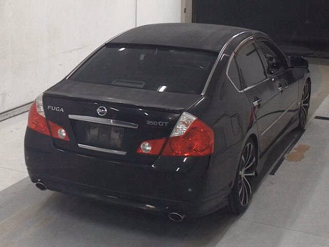 NISSAN FUGA