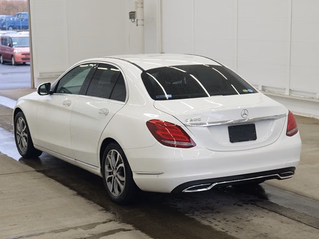 MERCEDES-BENZ C-CLASS