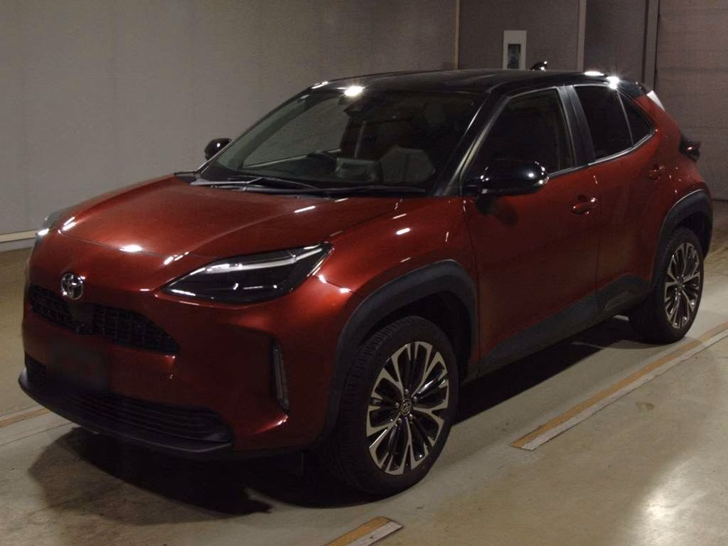 TOYOTA YARIS CROSS