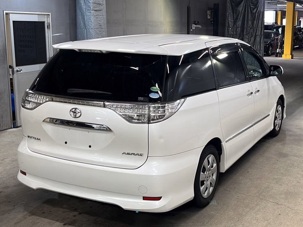 TOYOTA ESTIMA