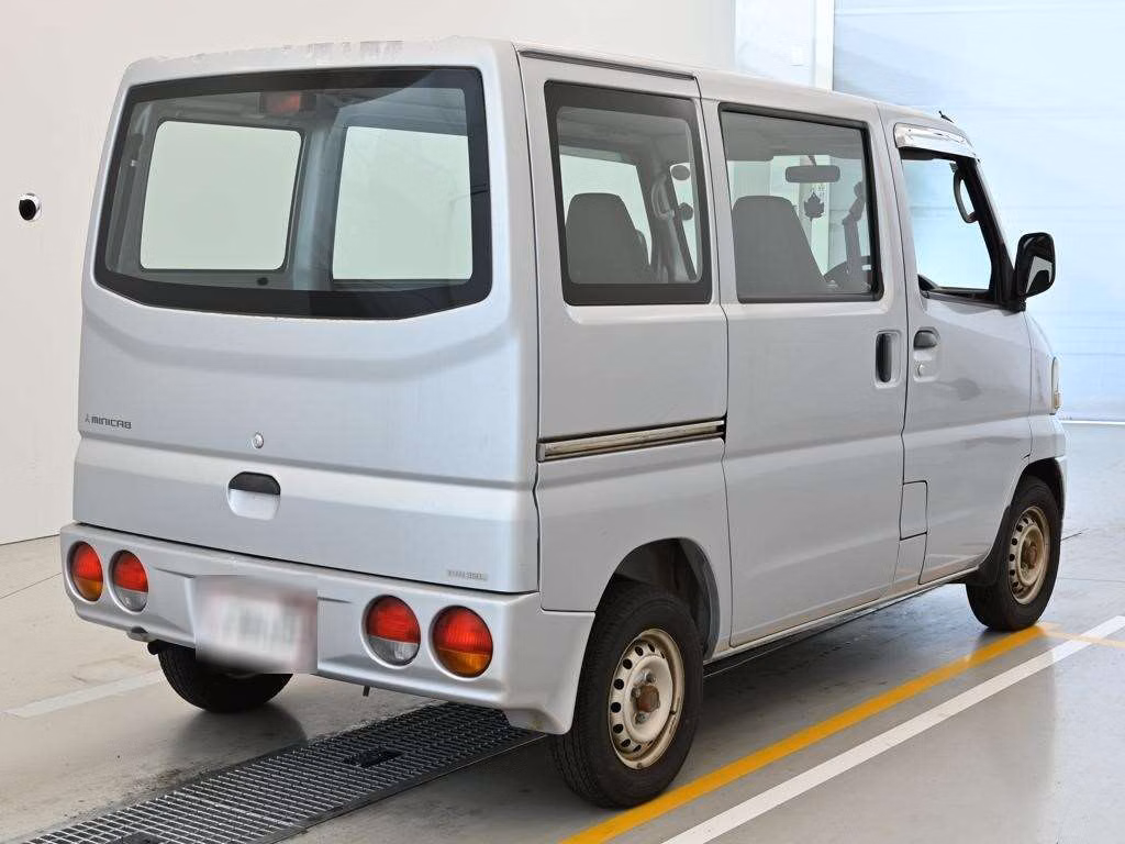 MITSUBISHI MINICAB