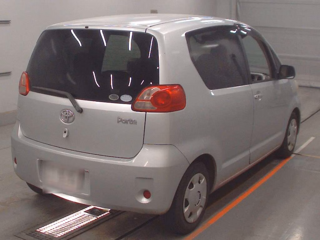 TOYOTA PORTE