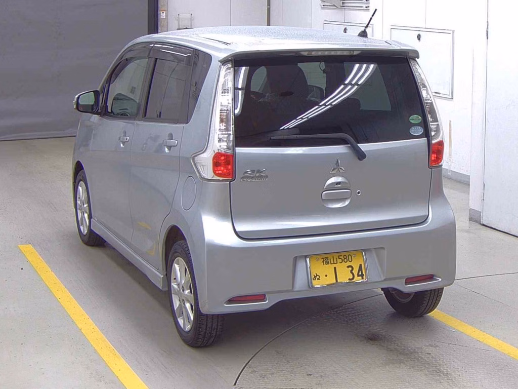 MITSUBISHI EK CUSTOM