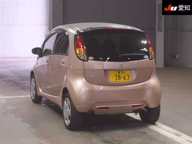 MITSUBISHI I