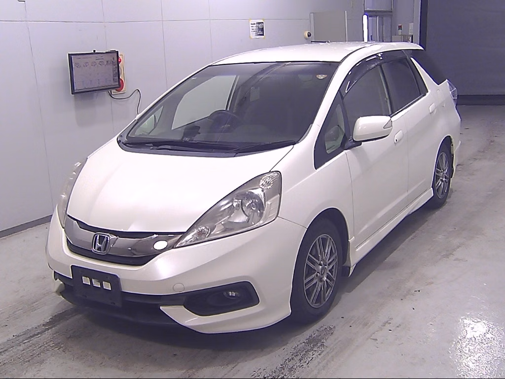 HONDA FIT SHUTTLE