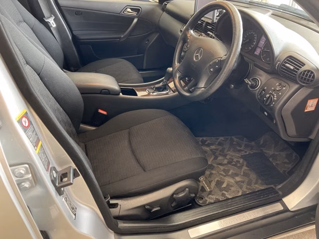 MERCEDES-BENZ C-CLASS