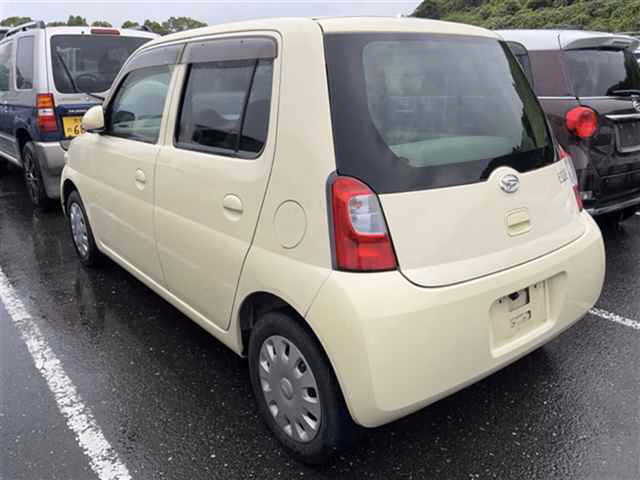 DAIHATSU ESSE