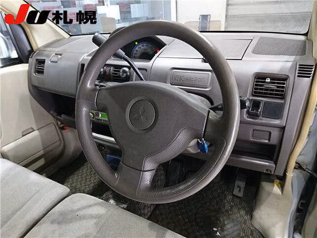 MITSUBISHI EK WAGON