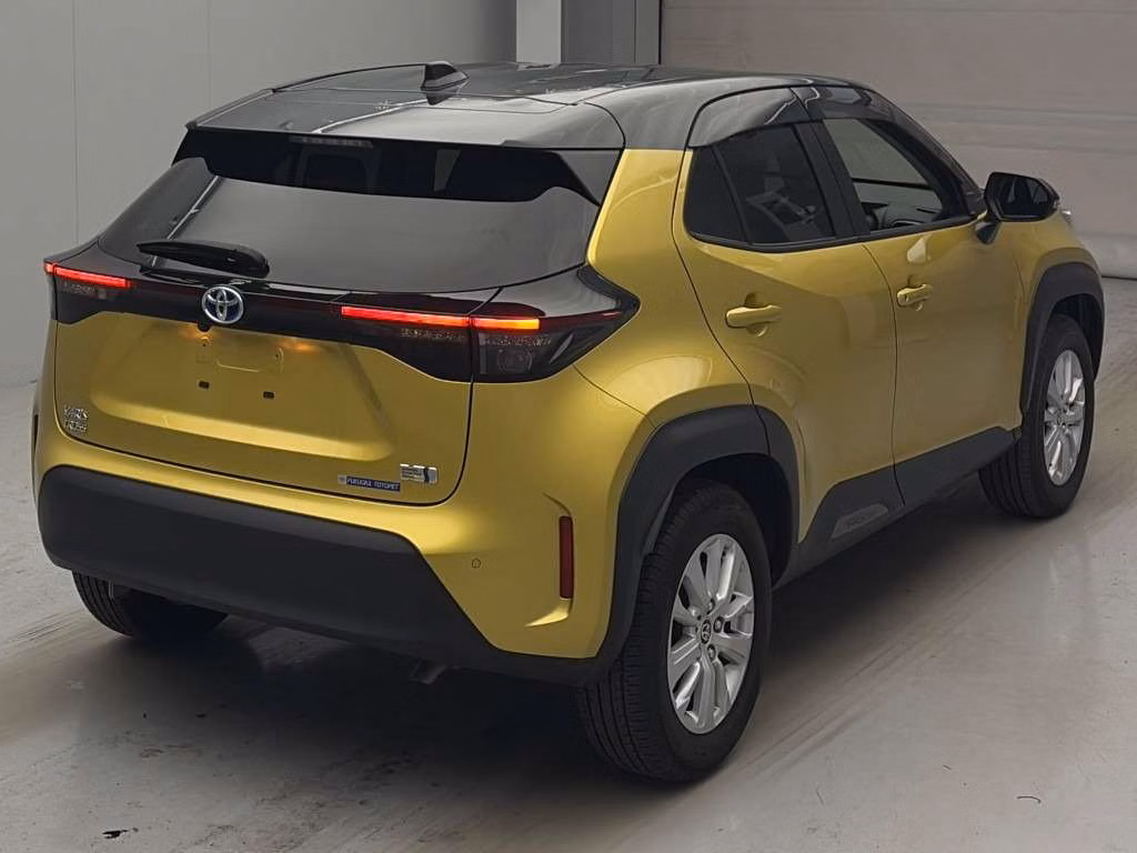 TOYOTA YARIS CROSS