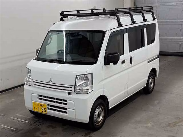 MITSUBISHI MINICAB