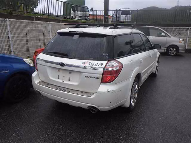 SUBARU OUTBACK