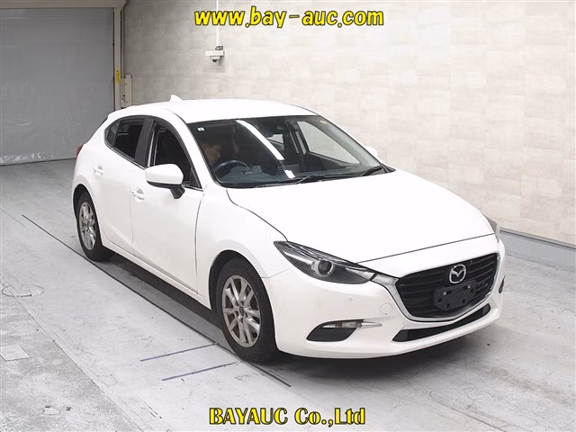 MAZDA AXELA
