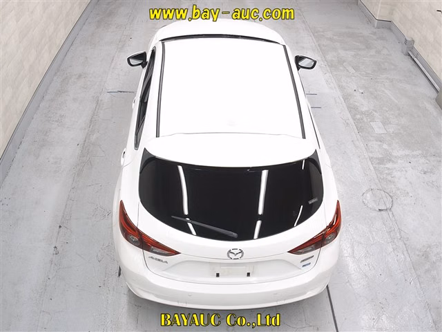MAZDA AXELA