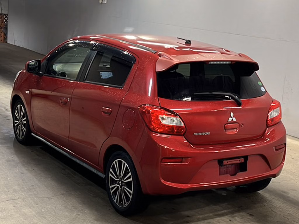 MITSUBISHI MIRAGE