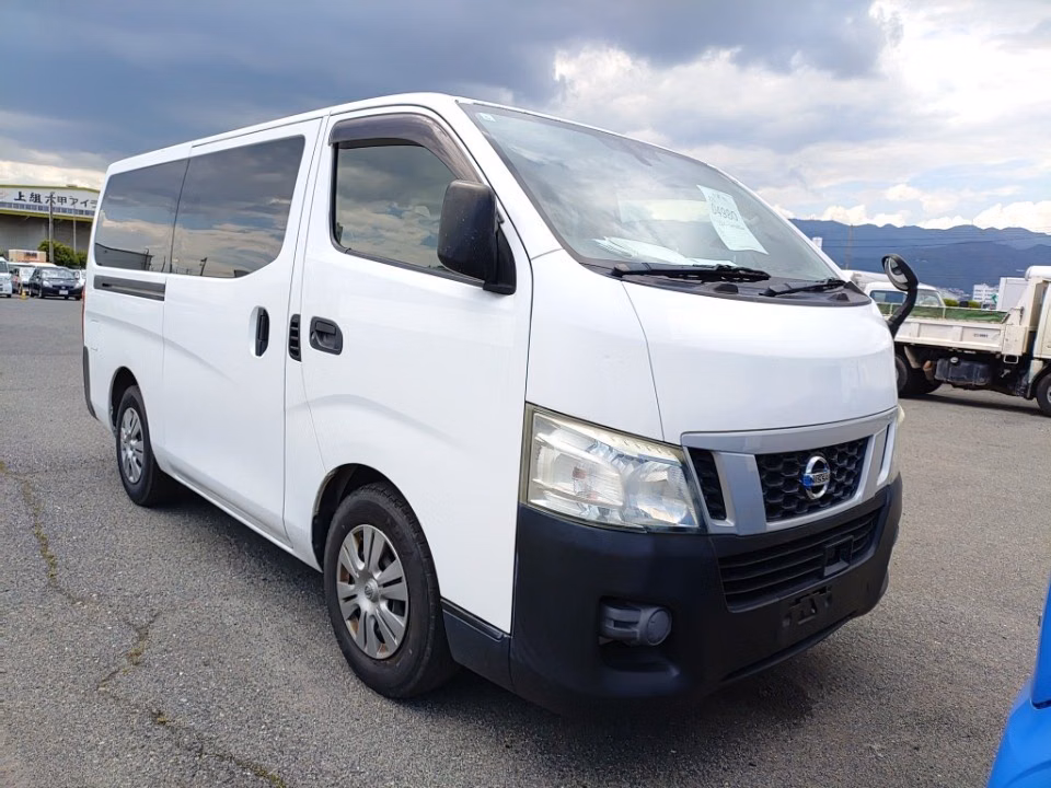 NISSAN NV350 CARAVAN