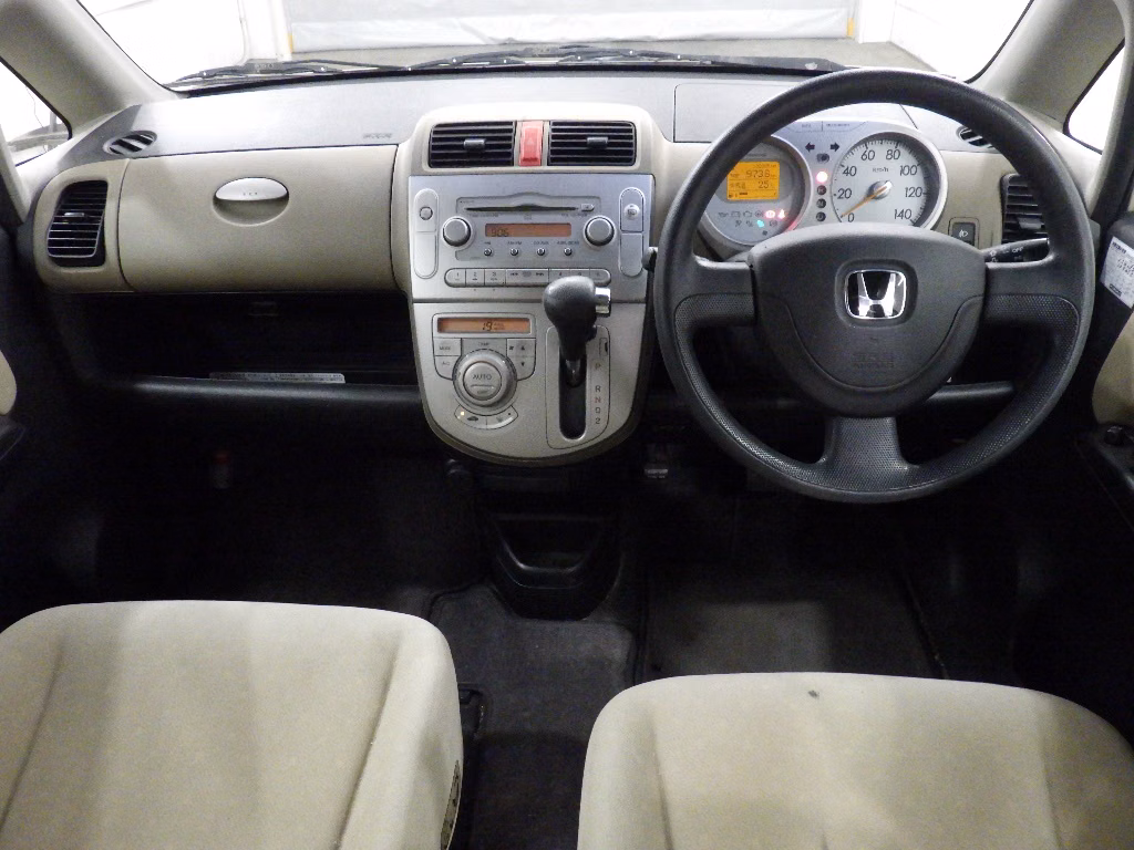 HONDA LIFE
