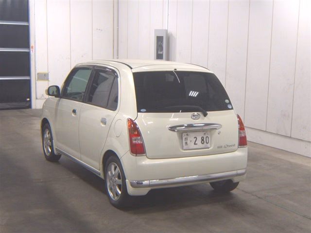 DAIHATSU MIRA GINO