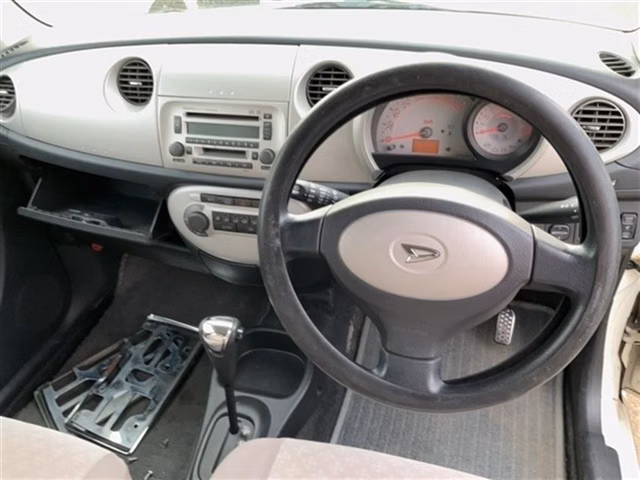 DAIHATSU MIRA GINO