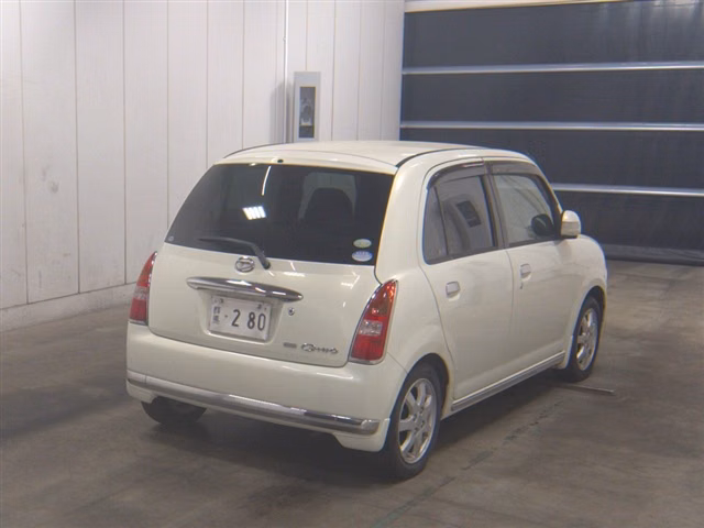 DAIHATSU MIRA GINO