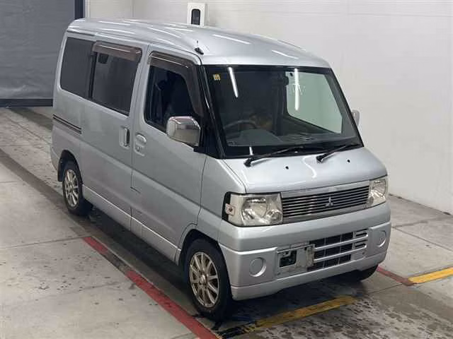 MITSUBISHI TOWN BOX
