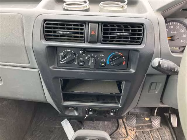 MITSUBISHI TOWN BOX