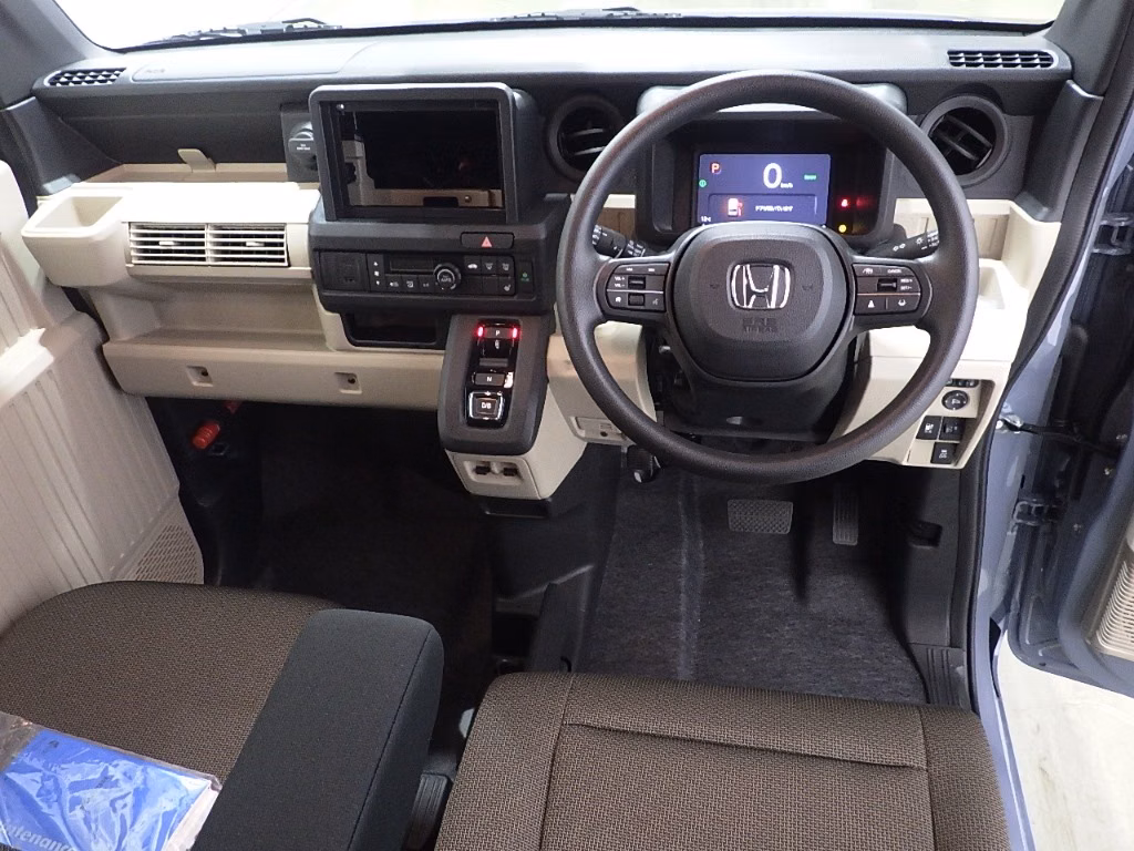 HONDA N-VAN