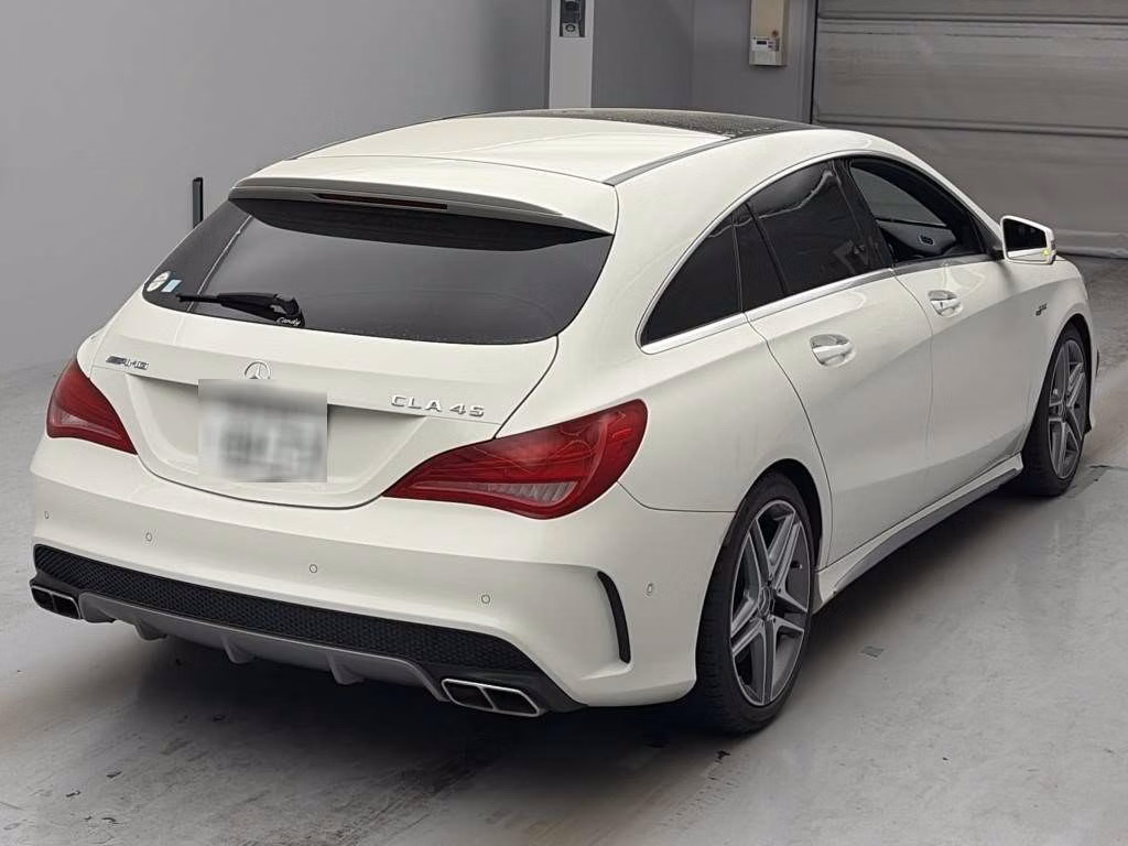 MERCEDES-BENZ CLA-CLASS