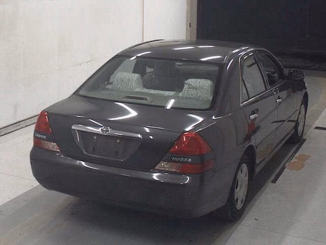 TOYOTA MARK II