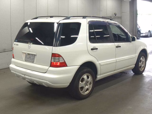 MERCEDES-BENZ M-CLASS