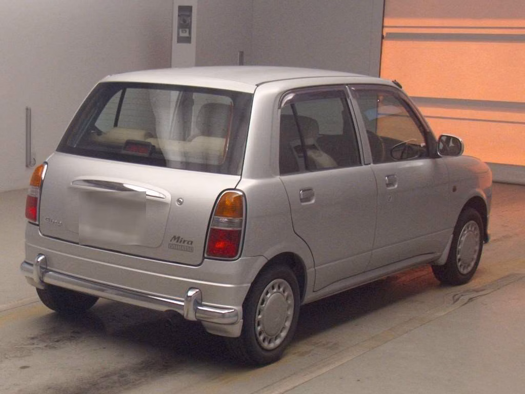 DAIHATSU MIRA GINO