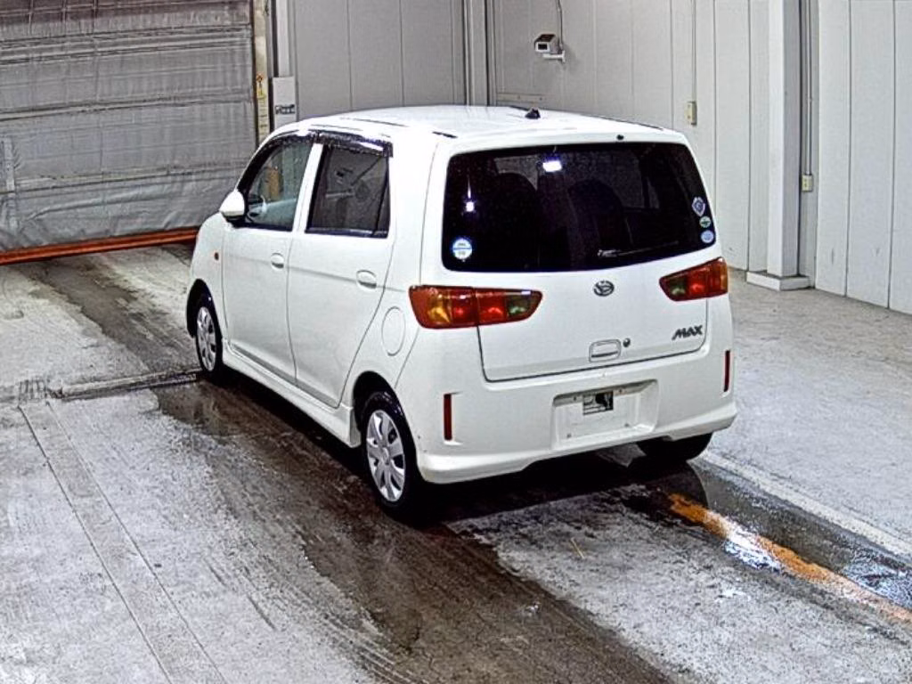 DAIHATSU MAX