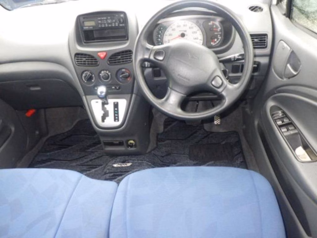 DAIHATSU MAX