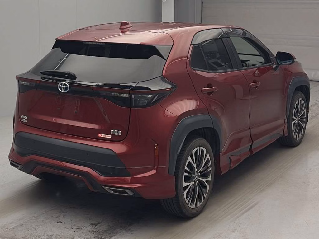 TOYOTA YARIS CROSS