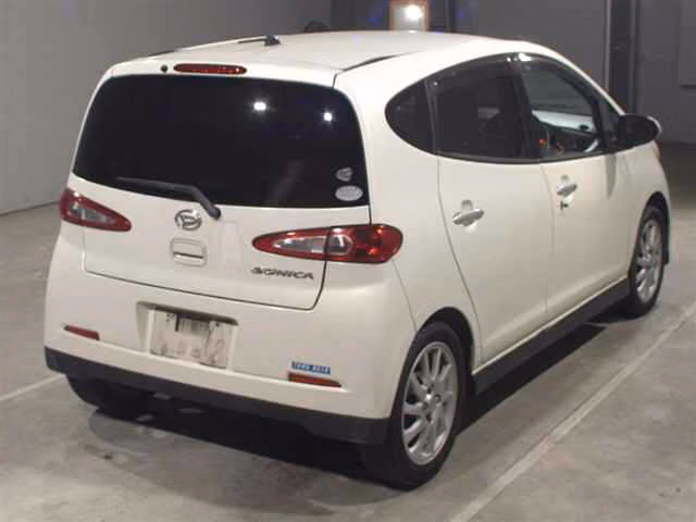 DAIHATSU SONICA