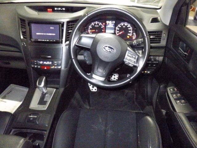 SUBARU LEGACY