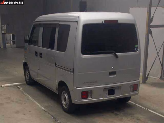 MITSUBISHI MINICAB