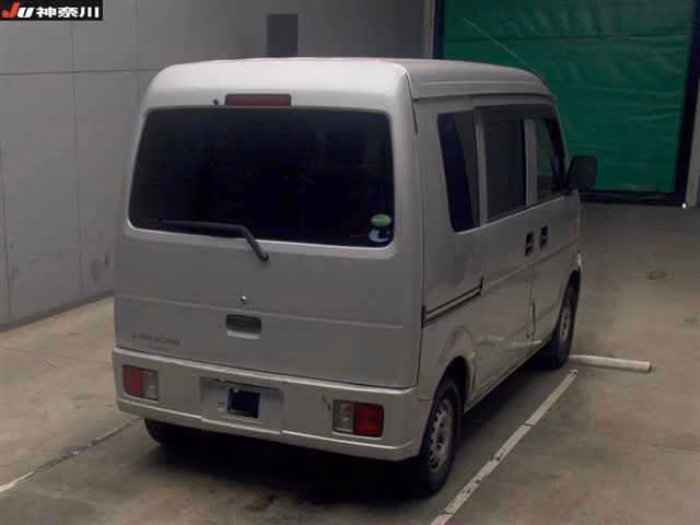 MITSUBISHI MINICAB