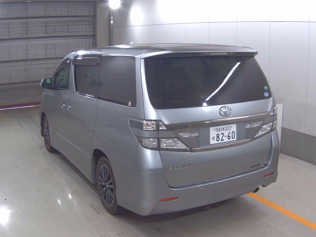 TOYOTA VELLFIRE