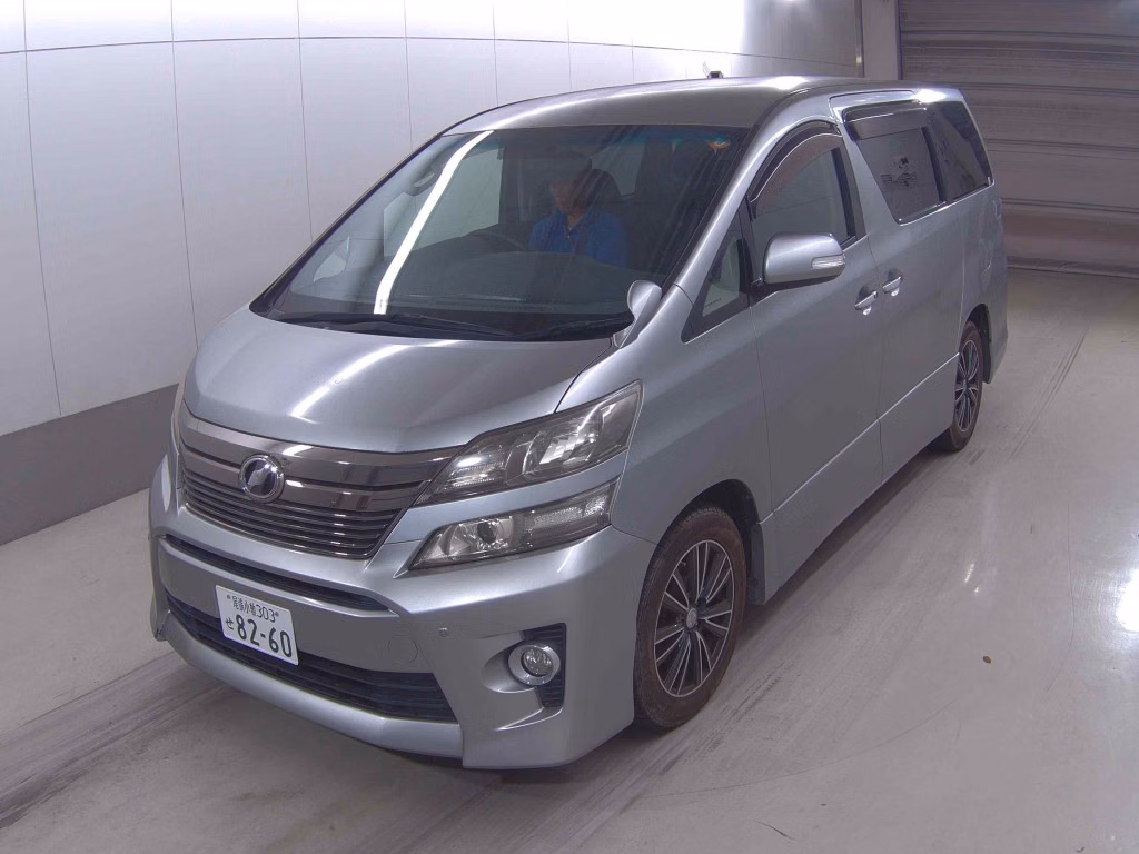 TOYOTA VELLFIRE