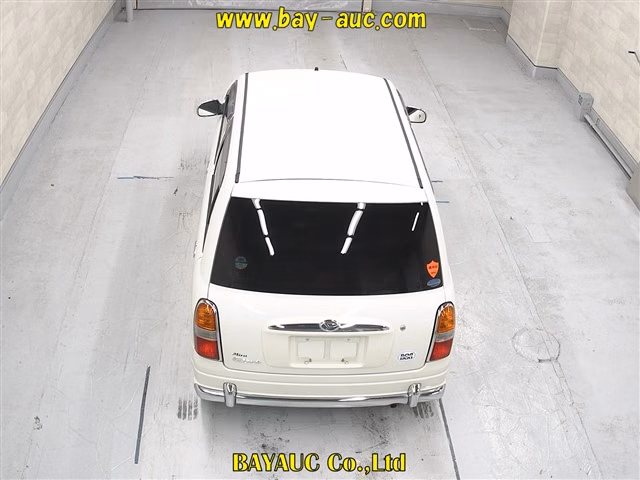 DAIHATSU MIRA GINO