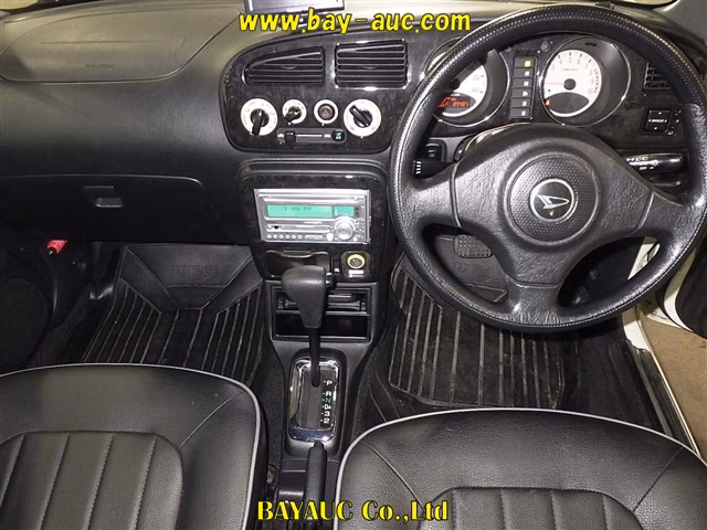 DAIHATSU MIRA GINO
