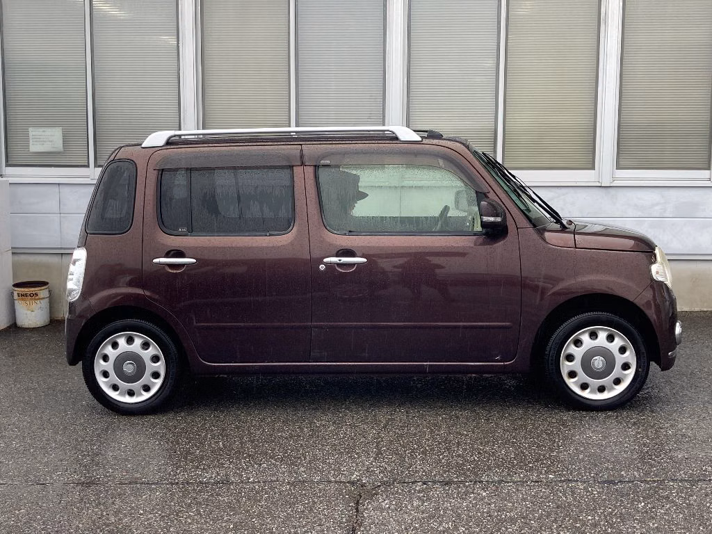 DAIHATSU MIRA COCOA