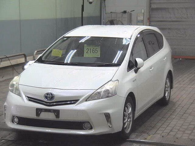 TOYOTA PRIUS ALPHA