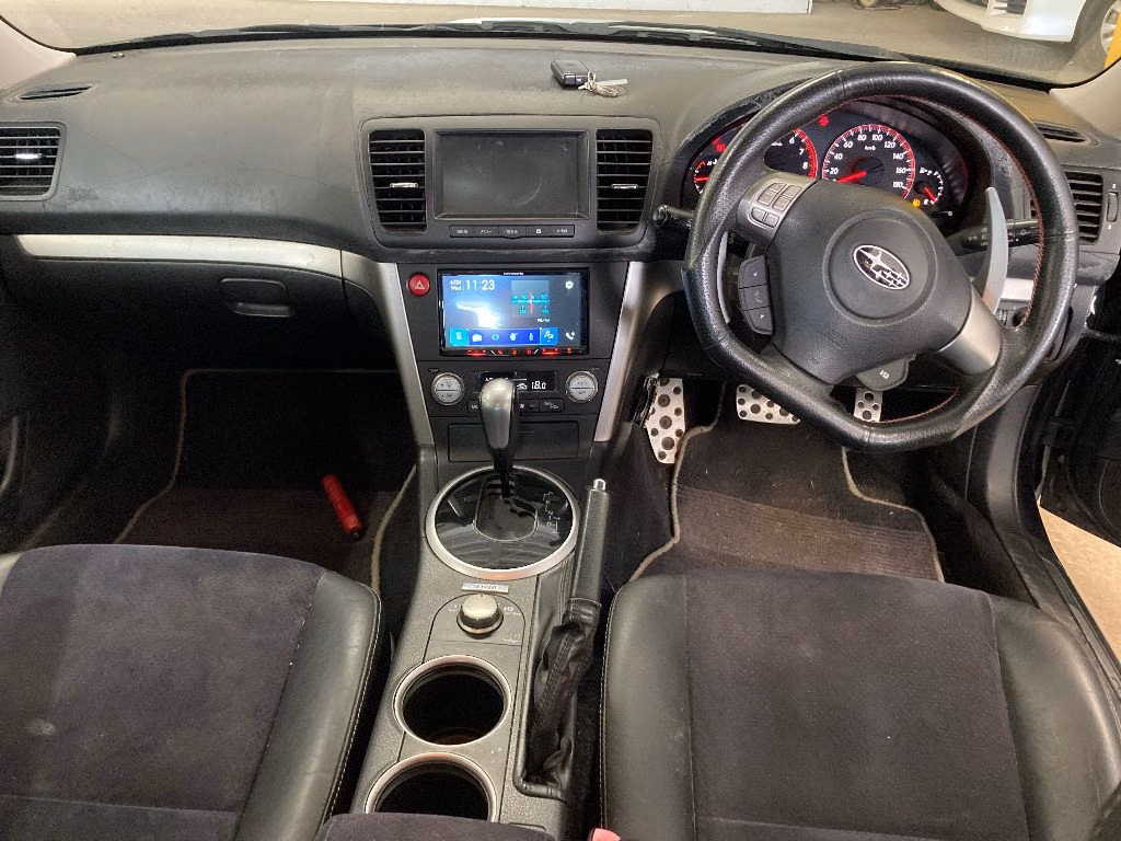 SUBARU LEGACY